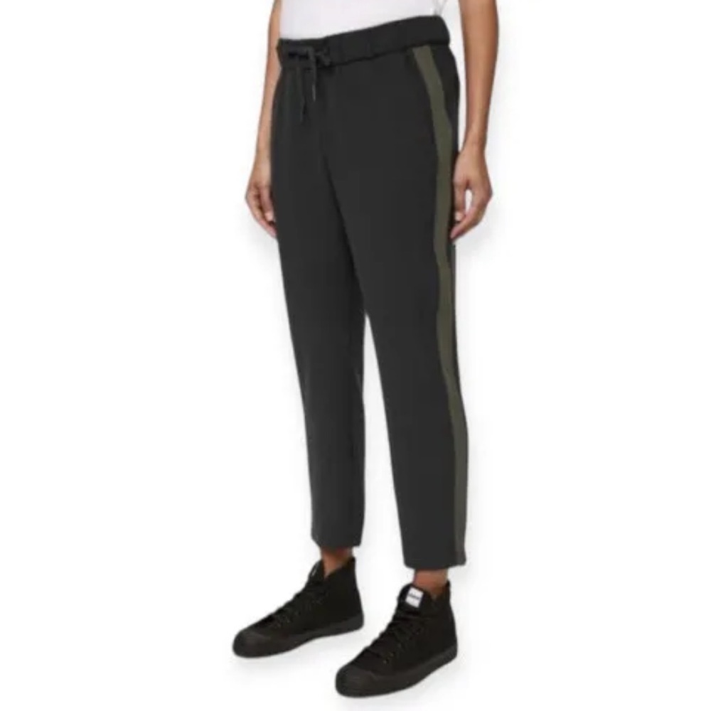 Lululemon On The Fly Pant Woven Track Stripe Black Green 8